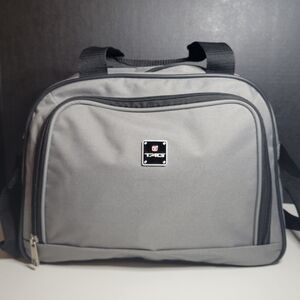 TAG Carry On Duffle Travel Bag Gray Black Zip Adjustable Strap & Double Handles